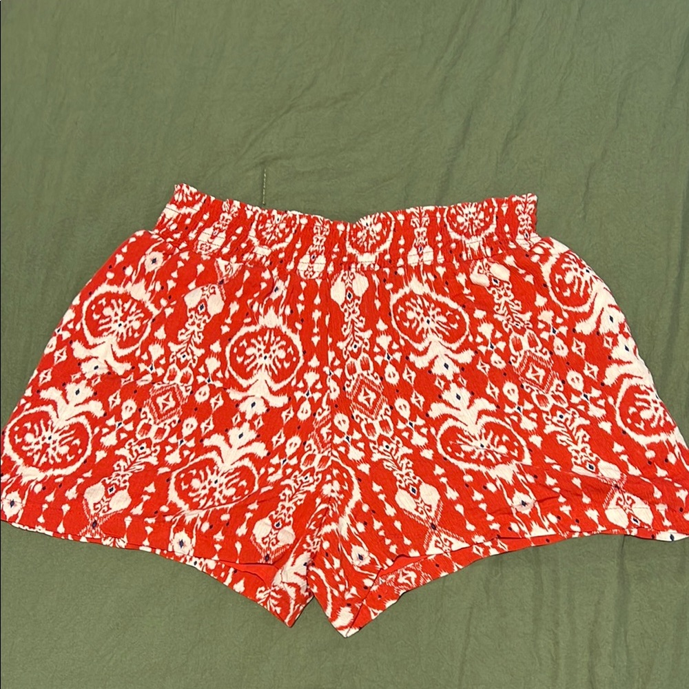 Knox Rose High Waist Red and White Floral Shorts